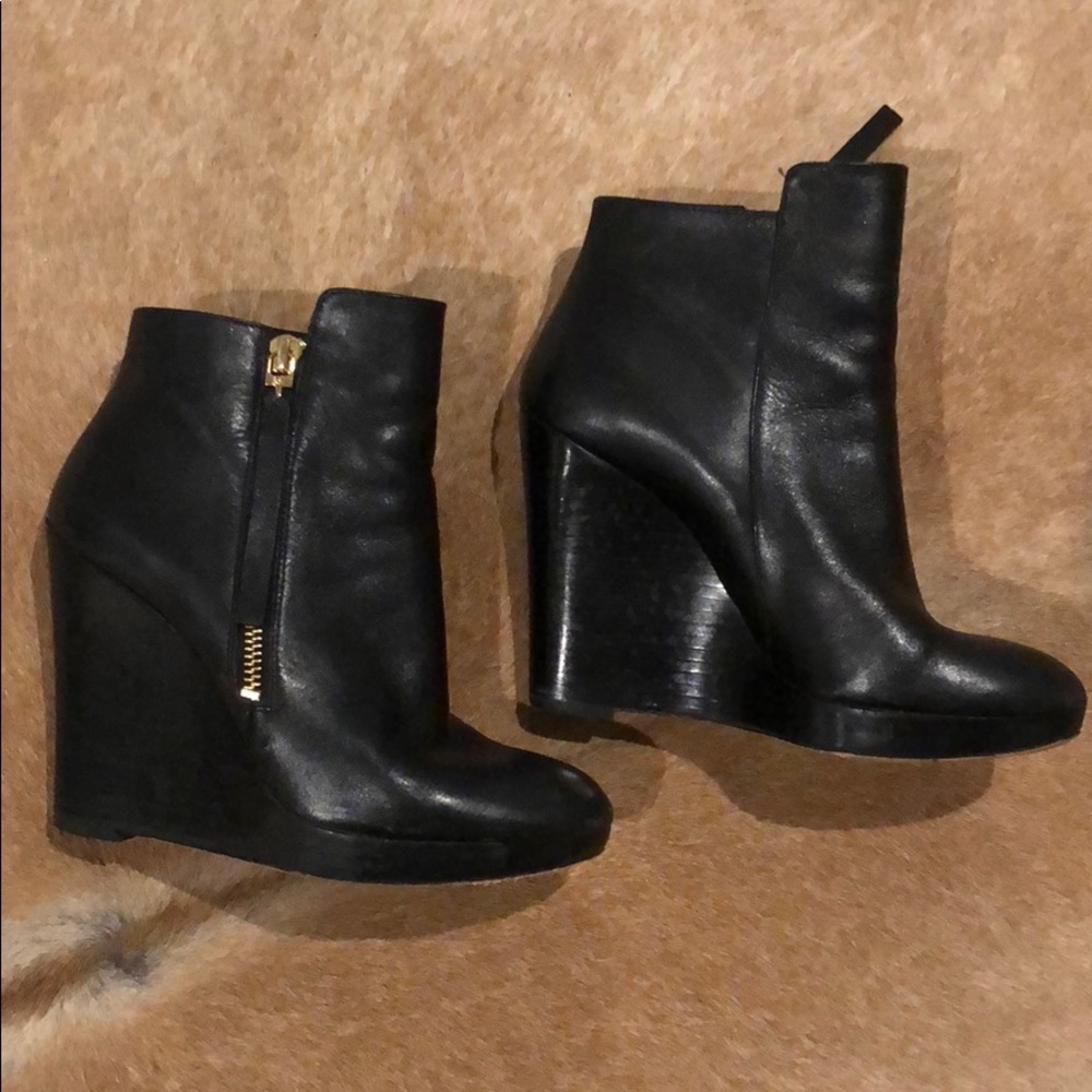 Michael Kors heeled booties
